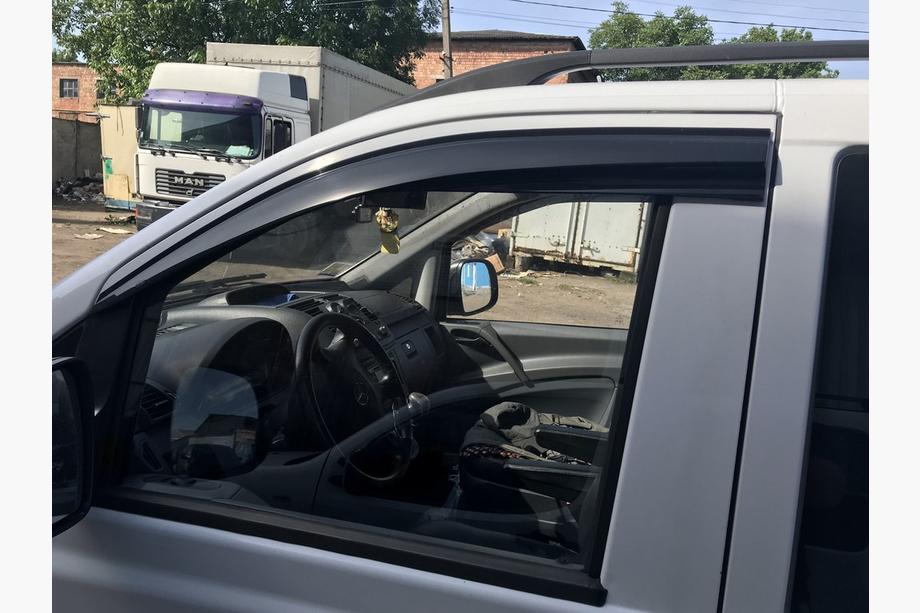 Mercedes Vito W639 2004–2014 Raamwindschermen (set van 2, Sunplex Sport) Foto 3