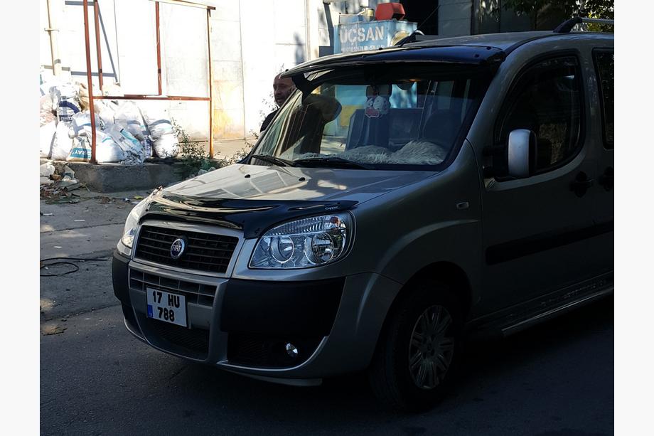 Fiat Doblo I 2001–2005 Voorruitvizier (zwart hoogglans, 5 mm) Foto 7