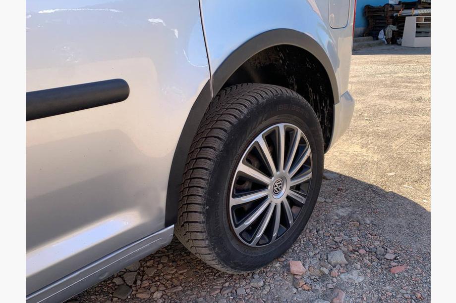 Volkswagen Caddy 2010–2015 Wielkastlijsten (mat zwart) Image