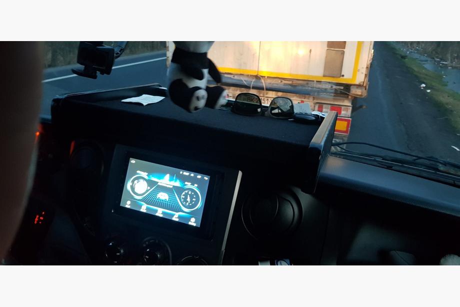 Iveco Daily 2006–2014 Dashboardplank (type 1) Foto 7