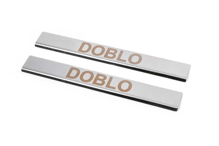 Fiat Doblo II 2010–2022 Instaplijsten Carmos V1 (set 2 stuks, RVS) Foto 2