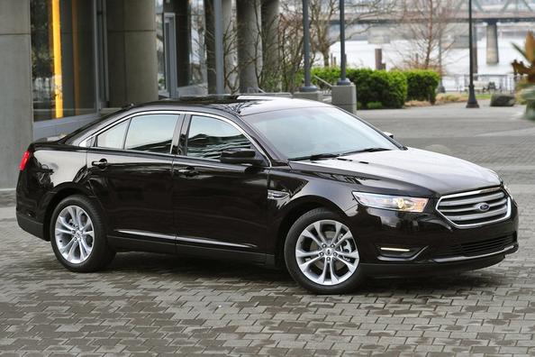 Review van de Ford Taurus Sedan, modeljaar 2013