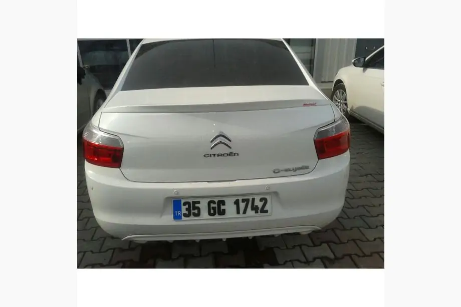 Citroen C-Elysee 2013–2022 Meliset spoiler (spuitklaar) Foto 2