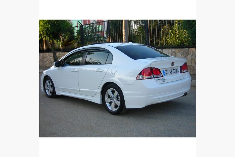 Honda Civic Sedan VIII 2006–2011 Zijskirts (spuitklaar) Foto 2
