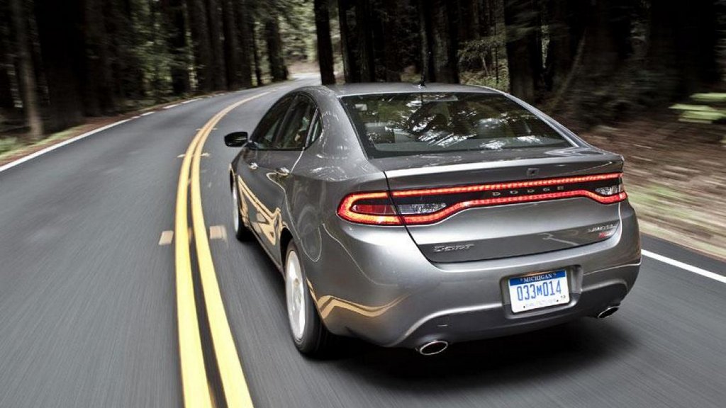 Review van de Dodge Dart-sedan