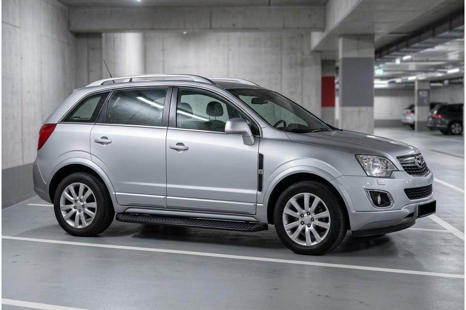 Opel Antara 2006–2017 Tayga Black zijtreden (set van 2, aluminium) 2007-2015 Image
