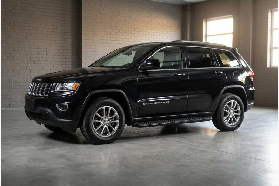 Jeep Grand Cherokee WK2 2010–2021 Side steps Tayga Black (2 stuks, aluminium) Image