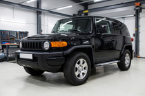 Toyota FJ Cruiser 2006–2022 Side steps Line (2 st., aluminium) foto 1