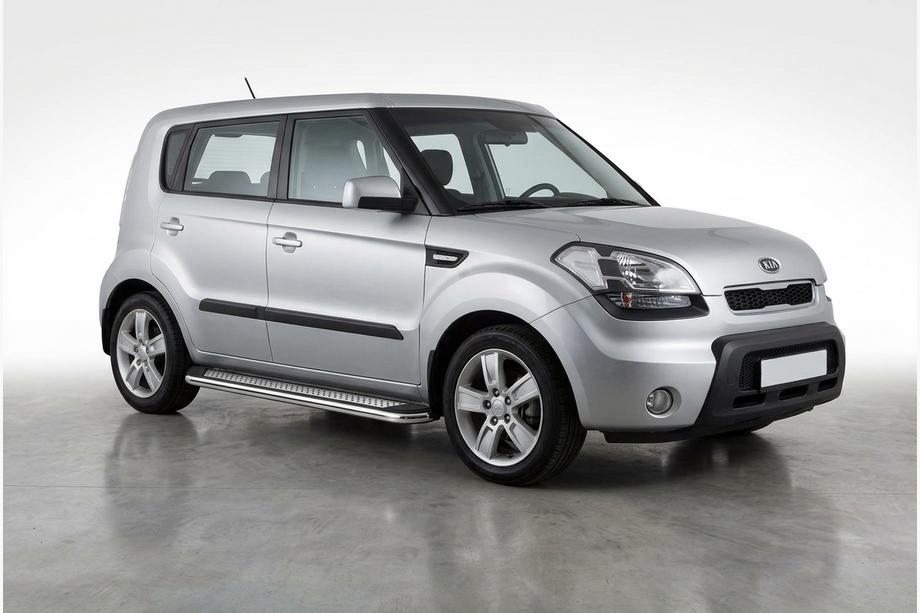 Kia Soul I 2008–2013 Zijtreden Maydos V2 (2 st., aluminium/RVS) Foto 1