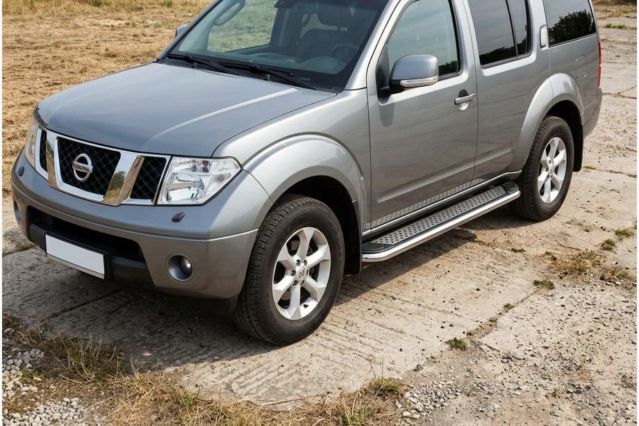 Nissan Pathfinder R51 2005–2014 Zijtreden Maydos V2 (2 st., aluminium/RVS) Image