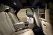 Premium sedan Jaguar XJ foto 6