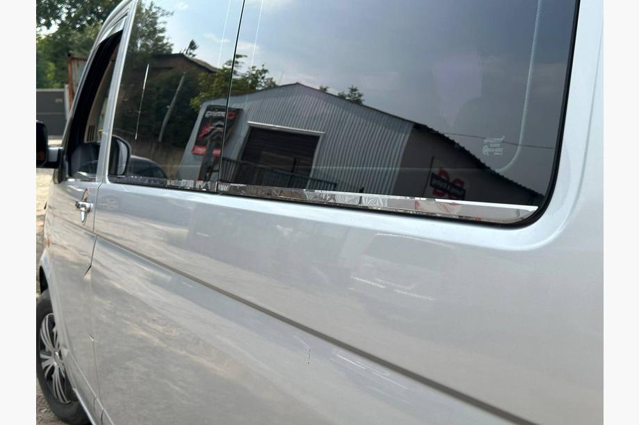 Volkswagen T5 Caravelle 2004–2010 Onderste raamlijsten (6-delig, RVS) Korte wielbasis Foto 5
