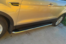 Ford Kuga/Escape 2013–2019 Maydos V2 side steps (2 stuks, aluminium + RVS) foto 6