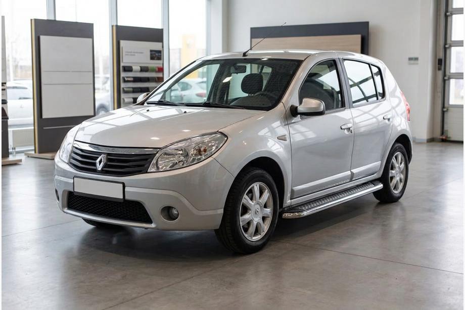 Renault Sandero 2007–2013 Zijtreden Maydos V2 (2 st., aluminium/RVS) Image