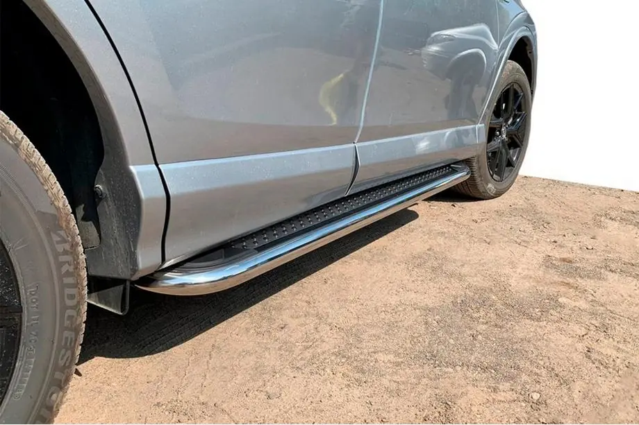 Toyota Rav 4 2013–2018 Zijtreden Maydos V2 (2 st., aluminium/RVS) Image