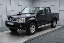 Nissan NP300 1999–2015 Zijtreden Maydos V2 (2 st., aluminium/RVS) foto 1