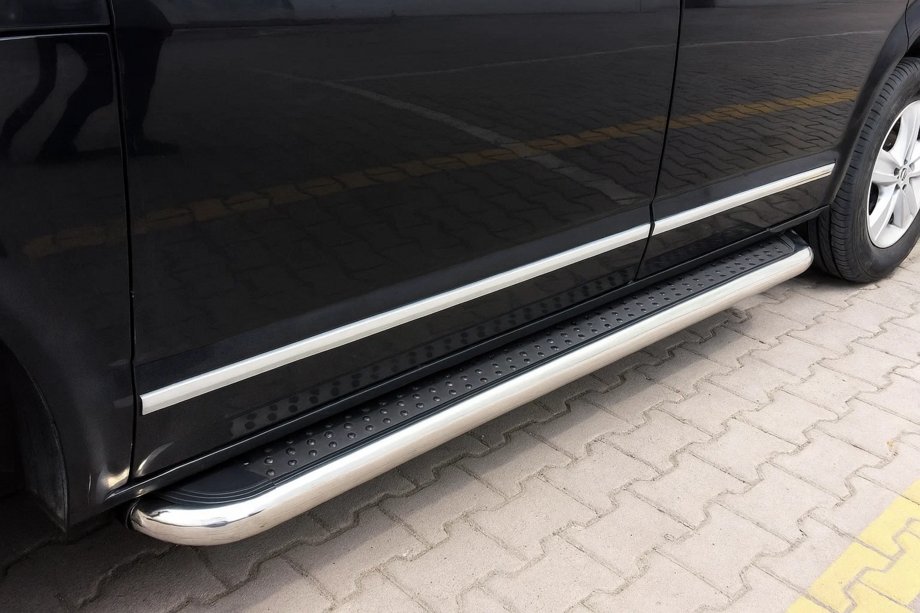 Volkswagen T5 Multivan 2003–2010 Zijtreden Maydos V2 (2 st., aluminium/RVS) Alleen voor korte wielbasis Image