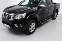 Nissan Navara/NP300 2016– Side steps Bosphore Grey (set van 2, aluminium) foto 1