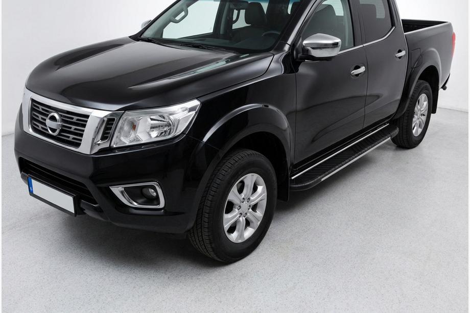 Nissan Navara/NP300 2016– Side steps Bosphore Grey (set van 2, aluminium) Image