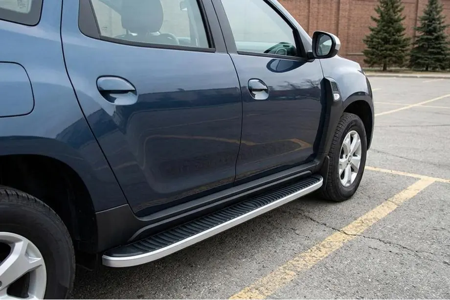 Dacia Duster 2018–2024 Side steps Tayga Grey V1 (set van 2, aluminium) Image