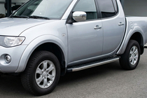 Fiat Fullback 2016– BlackLine side steps (2 stuks, aluminium) foto 1