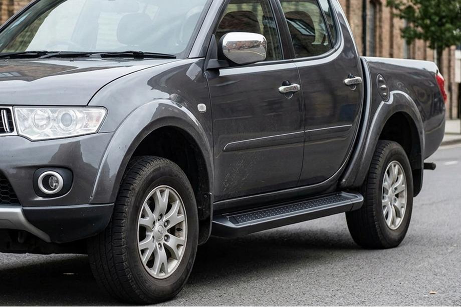 Fiat Fullback 2016– Allmond Black zijtreden (2 st., aluminium) Image