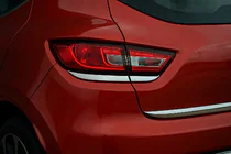 Renault Clio IV 2012–2019 Achterlichtcovers (set van 2, zwart chroom) foto 1