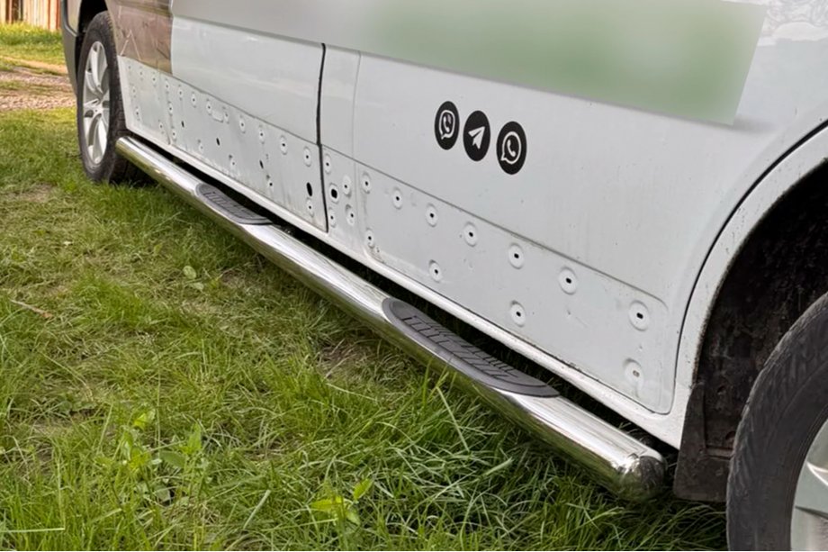 Opel Vivaro 2015–2019 Sidebars (2 stuks, RVS) 70 mm, lange wielbasis Foto 7