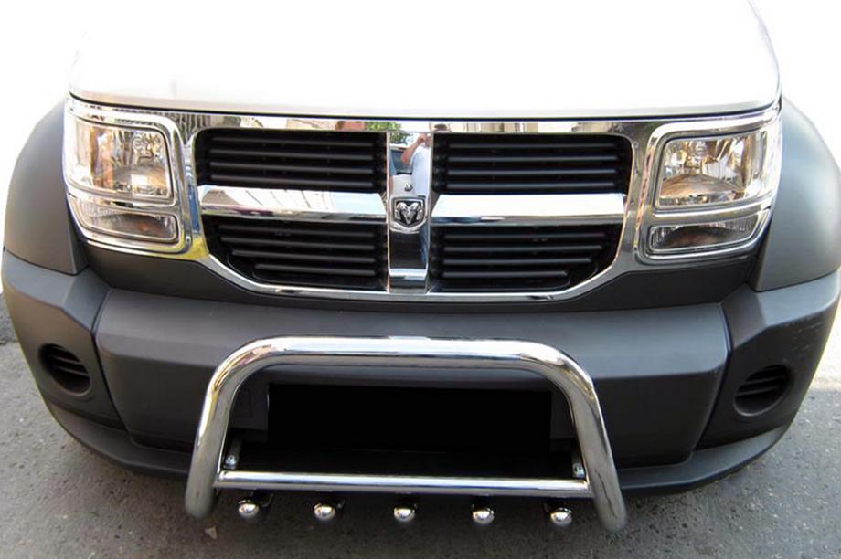 Dodge Nitro 2006–2011 Voorste bullbar QT006 (RVS) Image