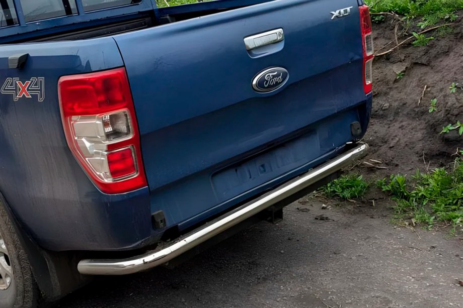 Ford Ranger 2011–2022 Achterbeschermbeugel AK005 (2011-2018, RVS) Foto 1