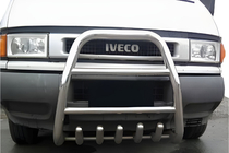 Iveco Daily 1999–2006 Bullbar QT007 foto 1