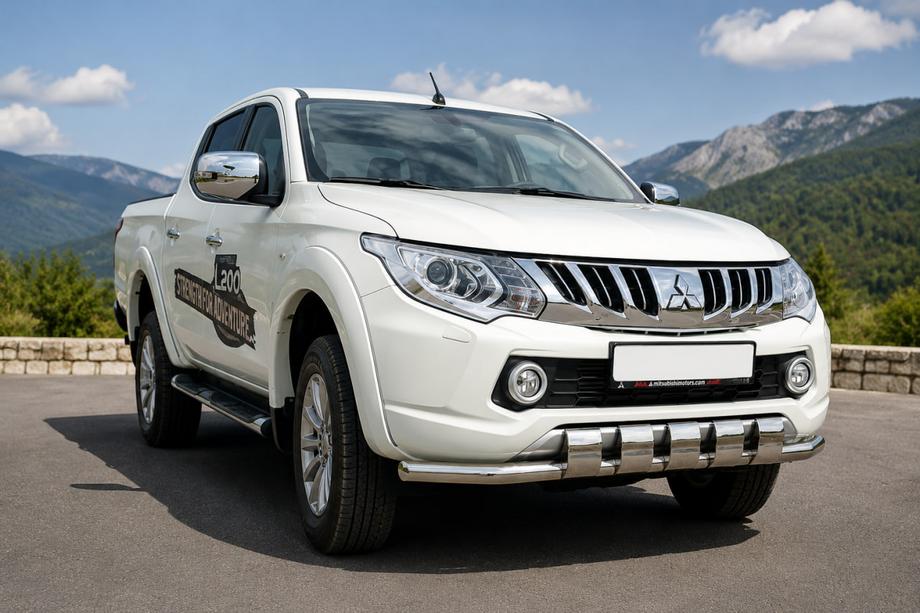Mitsubishi L200 2015–2024 Voorbeschermbeugel ST015 (RVS) Image