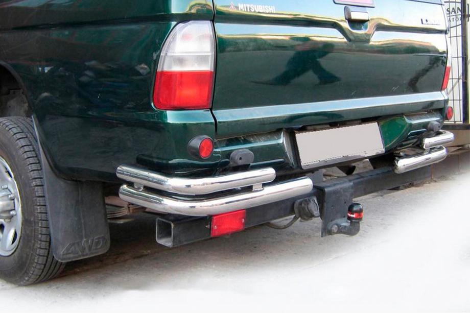 Mitsubishi L200 1996–2006 Achterhoeken AK003-Double (2 stuks, RVS) Image