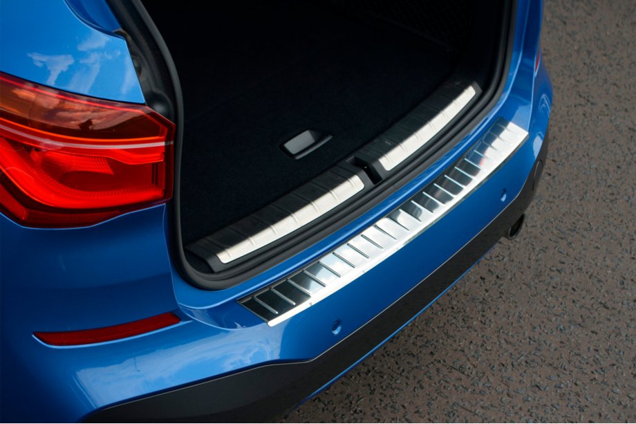 BMW X1 F48 2015–2022 OmsaLine rvs chromen achterbumperbeschermer Image