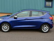Ford Fiesta 2017– Onderste raamomlijsting (8 stuks, RVS) foto 1