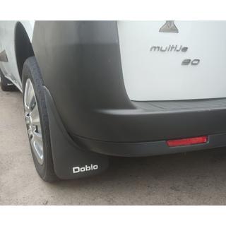 Premium spatlappen (Turkije) Fiat Doblo II 2010–2022 foto 2