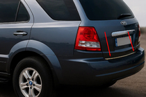 Kia Sorento I BL 2002–2009 RVS kofferbakrand foto 1