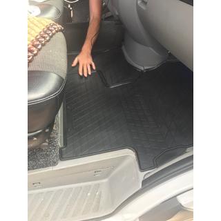 Rubberen vloermatten (3-delig, Stingray) Volkswagen Crafter 2006–2016 foto 2