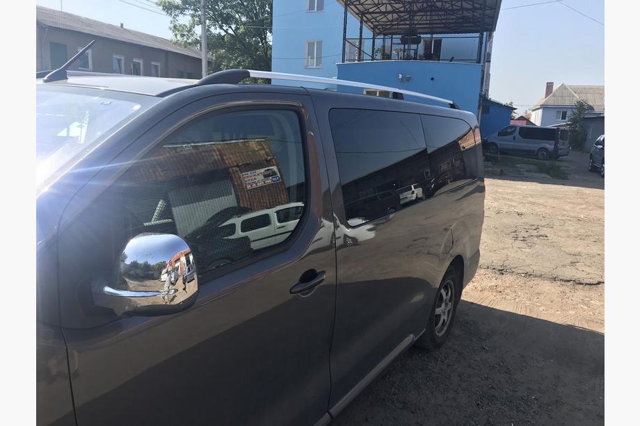 Peugeot Expert 2017– Chromen dakrails Korte wielbasis, kunststof voet Foto 2