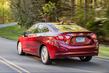 Tweede generatie van de Chevrolet Cruze-sedan foto 8