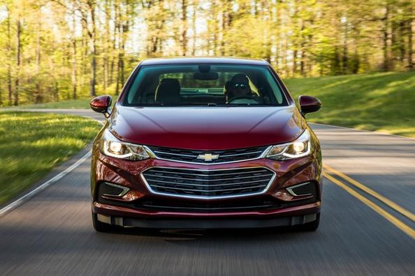 Tweede generatie van de Chevrolet Cruze-sedan