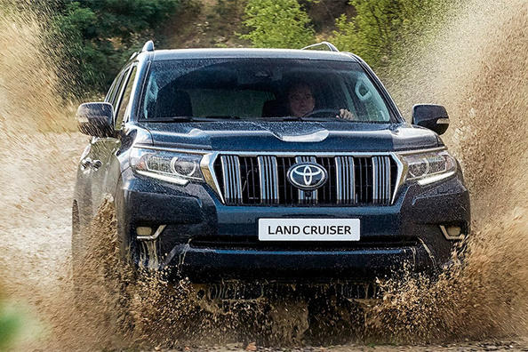 Vernieuwde Toyota Land Cruiser Prado SUV