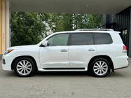 Lexus LX570/450d 2008–2022 Auto facelift ombouwset 2008-2012 naar 2012-2016 F-Sport foto 22