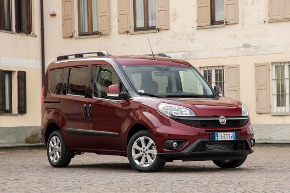 Review van de vijfzits Fiat Doblo compacte bestelwagen Foto 1