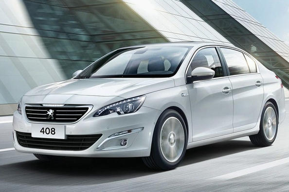 Review van de budgetsedan Peugeot 408
