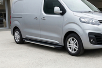 Citroen Jumpy/Dispatch 2017– Side steps Maya V1 (2 stuks, aluminium) foto 1