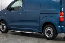 Toyota Proace 2016– Line side steps (set van 2, aluminium) foto 1