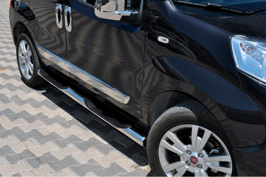 Peugeot Bipper 2008–2017 Sidebars (set van 2, RVS) Image