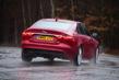 Premium sedan Jaguar XF van de tweede generatie foto 5