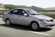 Review van de compacte sedan Ravon Gentra foto 1